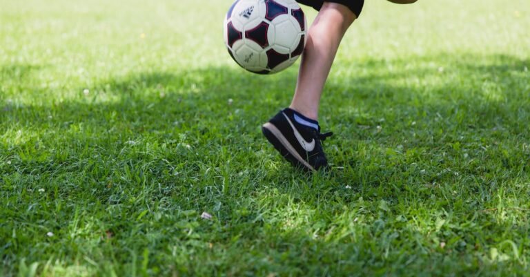 Learning To Play Soccer? Use These Great Tips!
